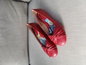 Born NEW Lily Twist Knot Red Leather Ballet Flats US 6.5 EU 37